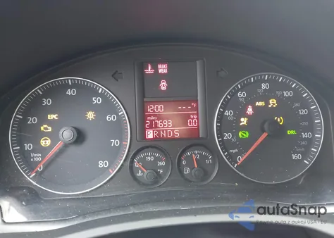 2009 Volkswagen Jetta Se/Sel z USA, uszkodzony, nr VIN 3VWRZ71K39M023351